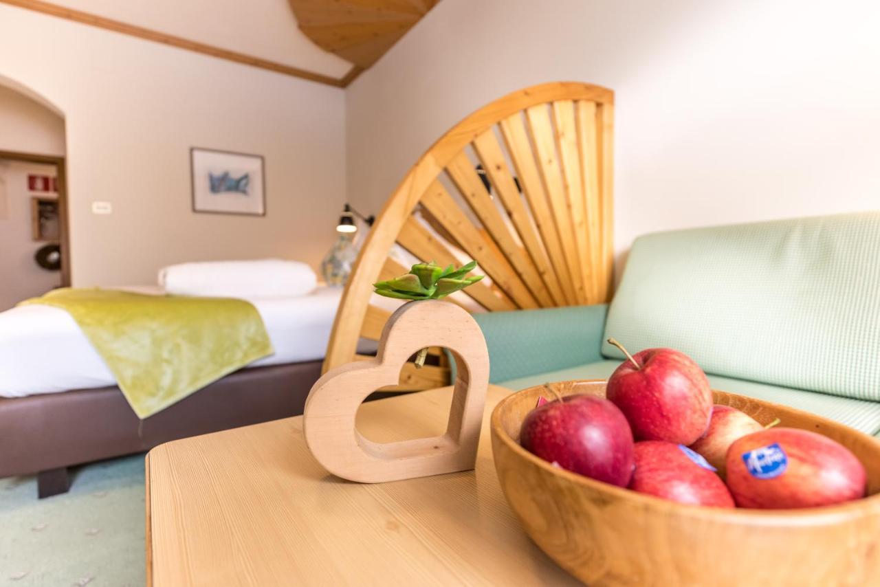 Hotel Sonnenalm Saltusio Bagian luar foto